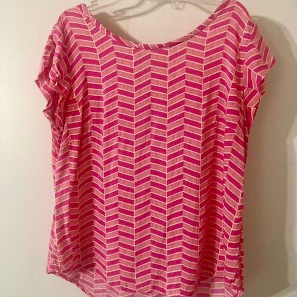 STYLUS Tops - Dark Pink Medium size Top